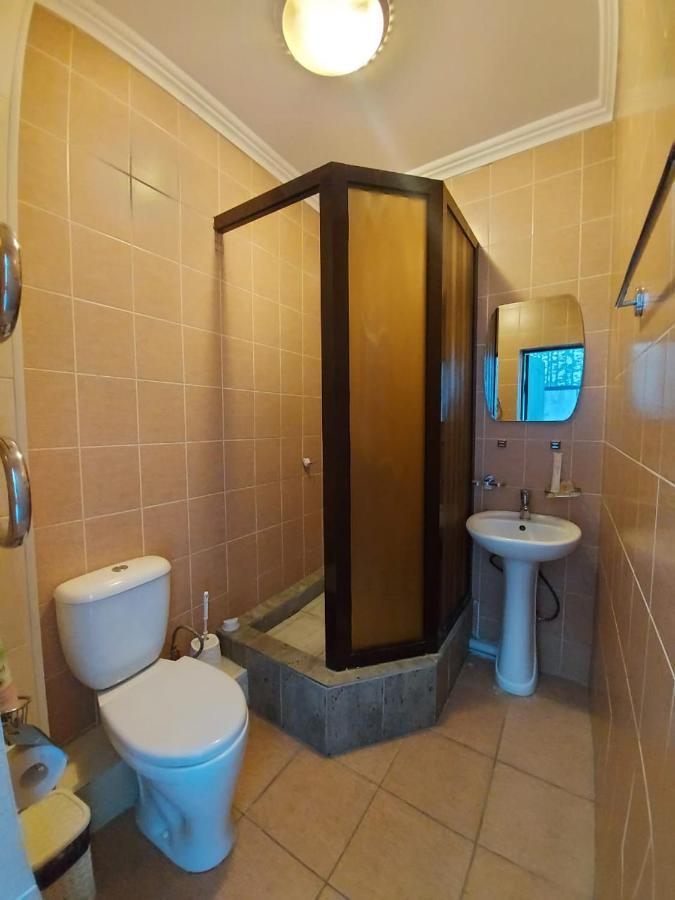 Комплекс Гостиниц Athletic Taraz Exterior foto